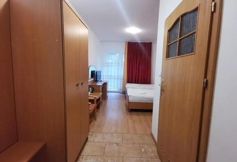 Standard-huone Parveke, Podkowa