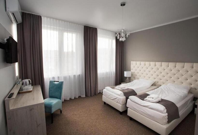 スタンダードルーム, Tiffany