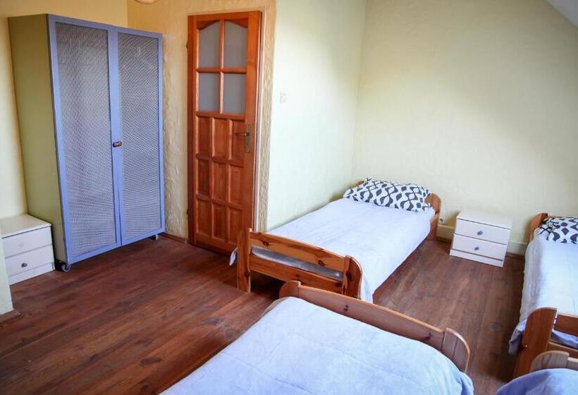 スタンダード4人部屋, Uroczysko Deresze