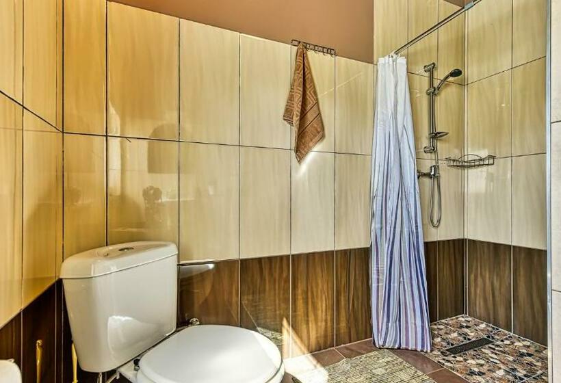 סטודיו משפחתי, Wydrza Przystań