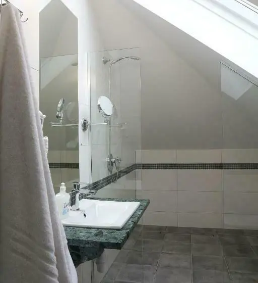 キングサイズベッドのスタンダードルーム, Motelik Grosar Jasło