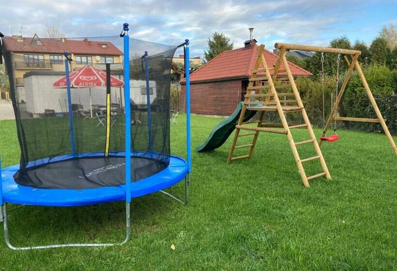 סטודיו סטנדרט עם מרפסת, Dom Na Folwarku Pokoje I Apartamenty, Bezpłatny Zamykany Parking Na Terenie Posesji