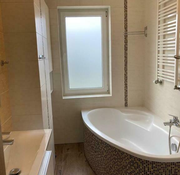 סטודיו סטנדרט עם מרפסת, Dom Na Folwarku Pokoje I Apartamenty, Bezpłatny Zamykany Parking Na Terenie Posesji