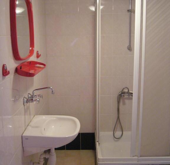 חדר סטנדרט, Karet Obiekt Hotelowy