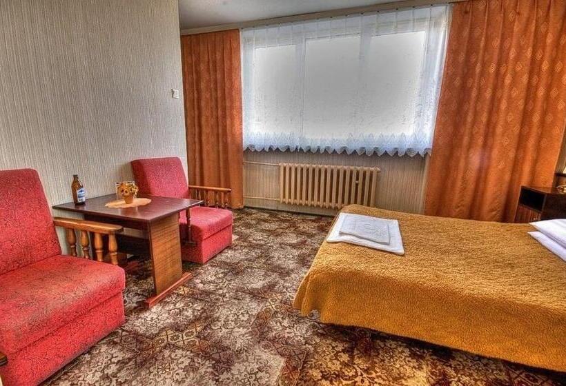 חדר סטנדרט יחיד, Karet Obiekt Hotelowy