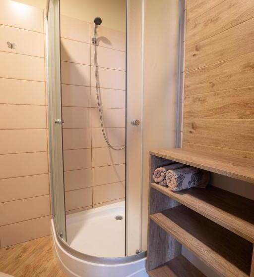 غرفة قياسية, Pokoje Gościnne Butryny