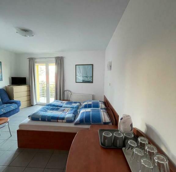 غرفة قياسية مزوَّدة بشُرفة, Willa Mira 200 Metrów Od Morza