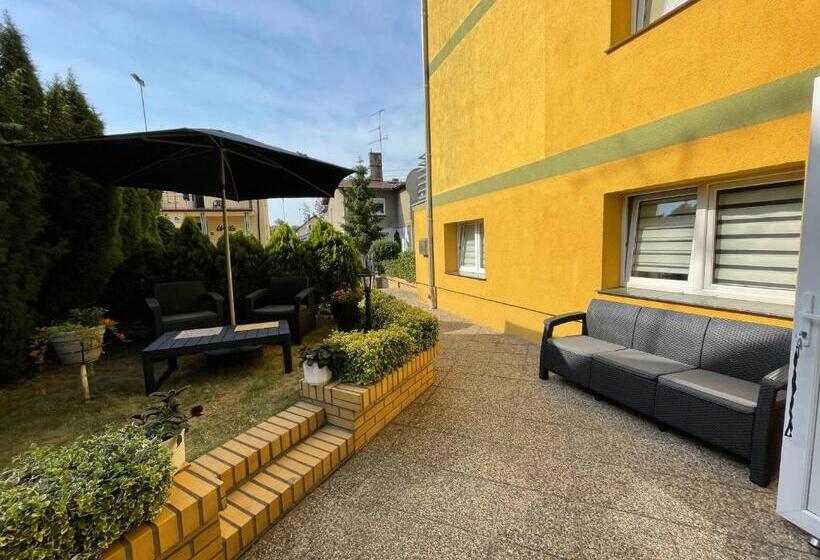 جناح عائلي, Willa Mira 200 Metrów Od Morza