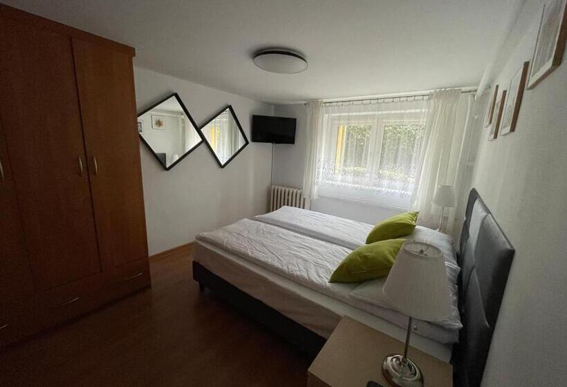 شقة غرفة نوم واحدة بالطابق الأرضى, Willa Mira 200 Metrów Od Morza