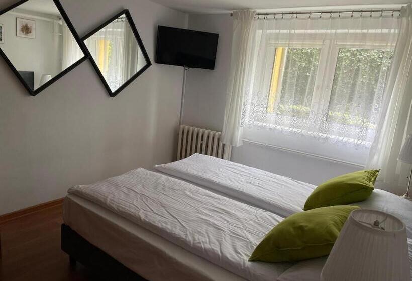 شقة غرفة نوم واحدة بالطابق الأرضى, Willa Mira 200 Metrów Od Morza