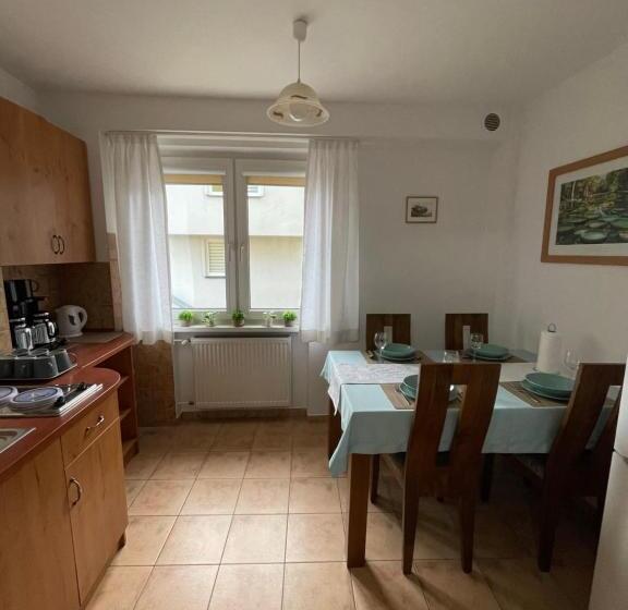 جناح عائلي, Willa Mira 200 Metrów Od Morza