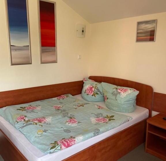 غرفة أساسية, Willa Mira 200 Metrów Od Morza