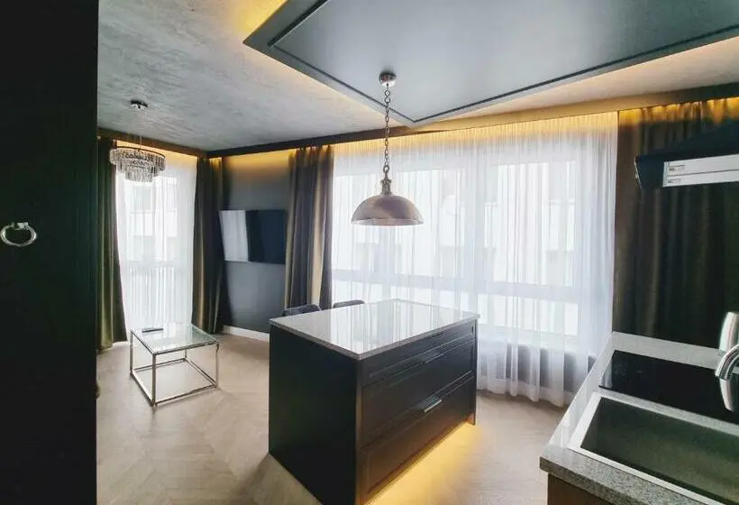 Deluxe-studio, Silesia Apart