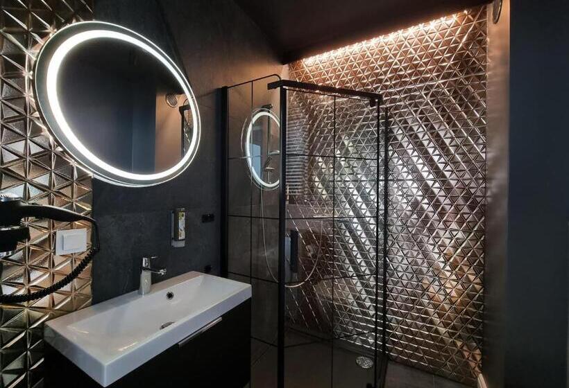 豪华工作室, Silesia Apart