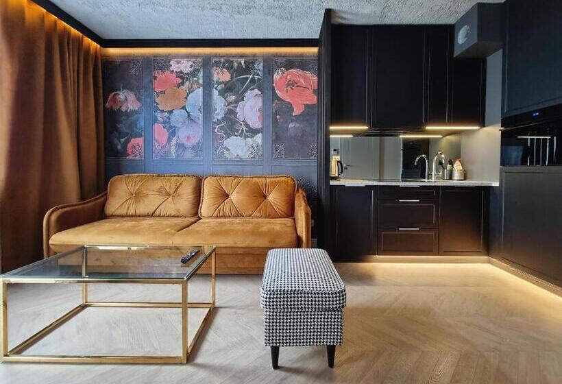 标准工作室, Silesia Apart