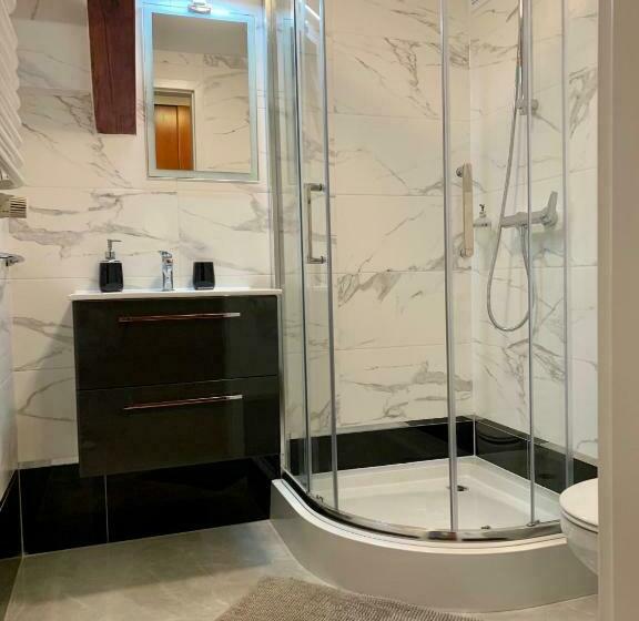 اتاق استاندارد, Kamienica Biała