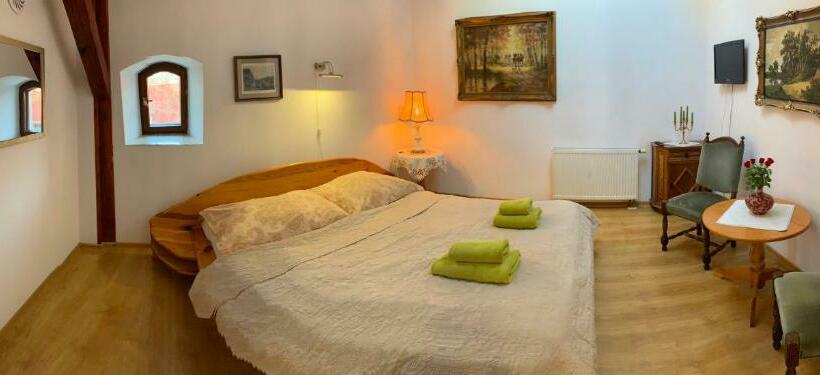 اتاق استاندارد, Kamienica Biała