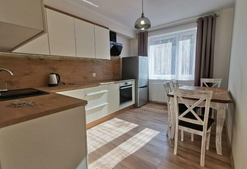 Апартаменты 2 Спальни, Apartament Kakadu