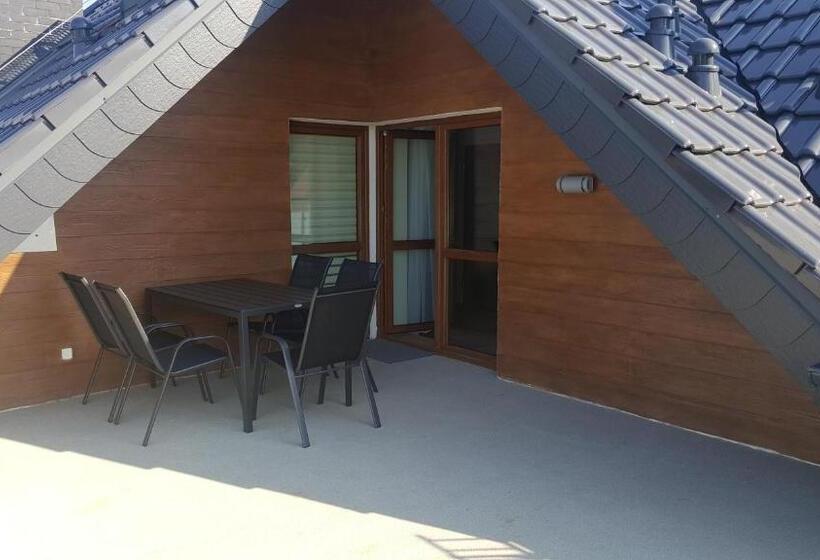Huoneisto 2 Makuuhuonetta, Apartamenty Kapitanskie