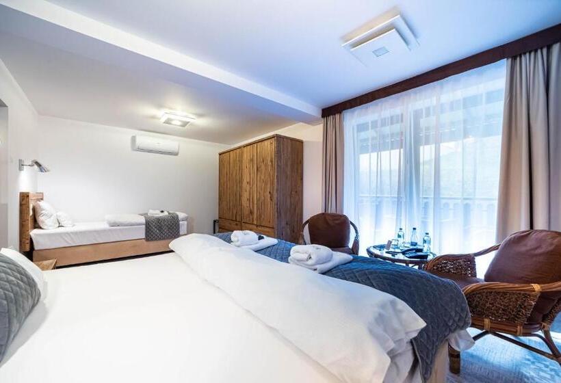 スタンダードトリプルルーム, Apartamenty Przy Hotelu żywieckim