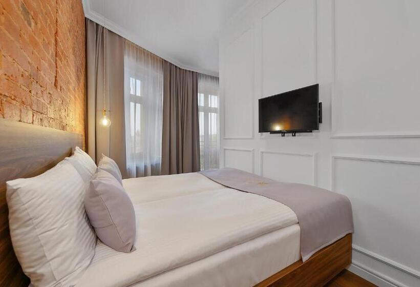 استودیوی لوکس, Aparthotel Krzywa Kamienica