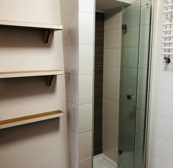 استودیو خانوادگی, Gościniec Król Sielaw