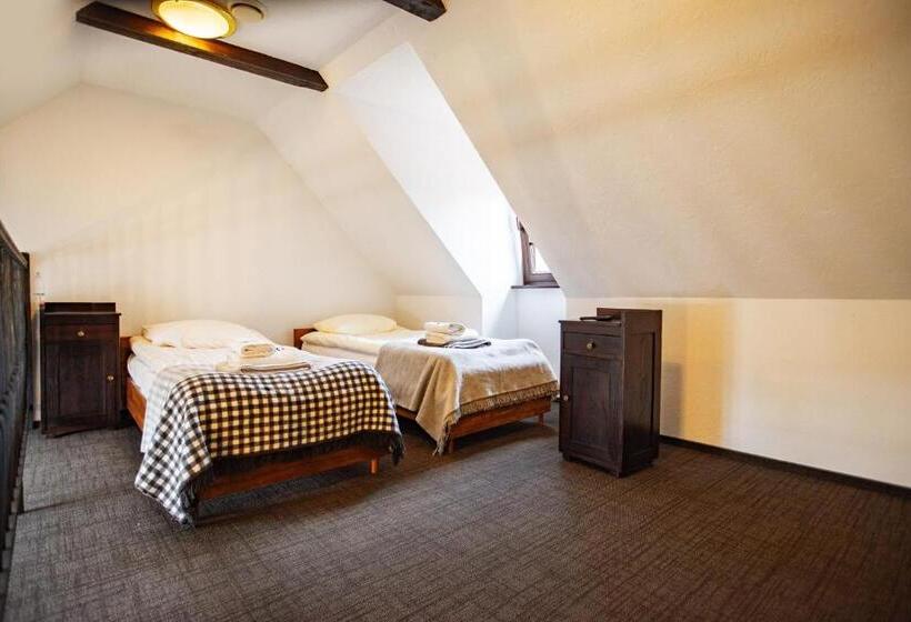 اتاق استاندارد, Gospoda Pod Czarnym łabędziem