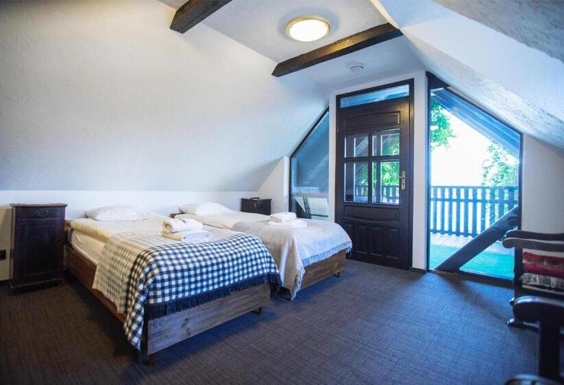 اتاق استاندارد, Gospoda Pod Czarnym łabędziem