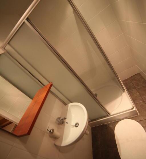 اتاق استاندارد, Mansarda Noclegi