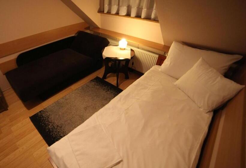 اتاق استاندارد, Mansarda Noclegi