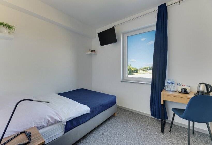 חדר סטנדרט, Mile Gdansk Airport & Parking Długoterminowy