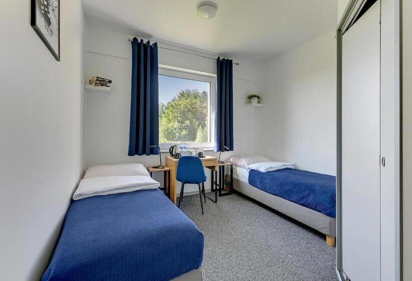 חדר בסיסי, Mile Gdansk Airport & Parking Długoterminowy