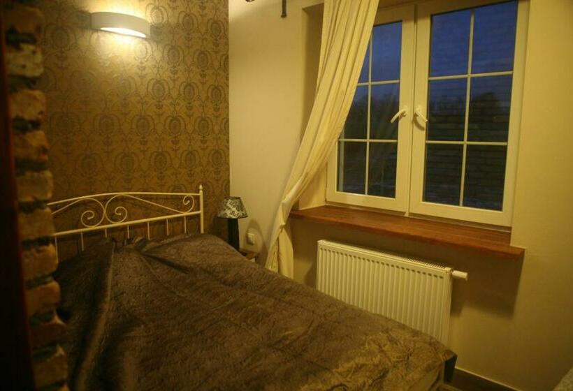 Классический Номер, Olszynowy Dwór
