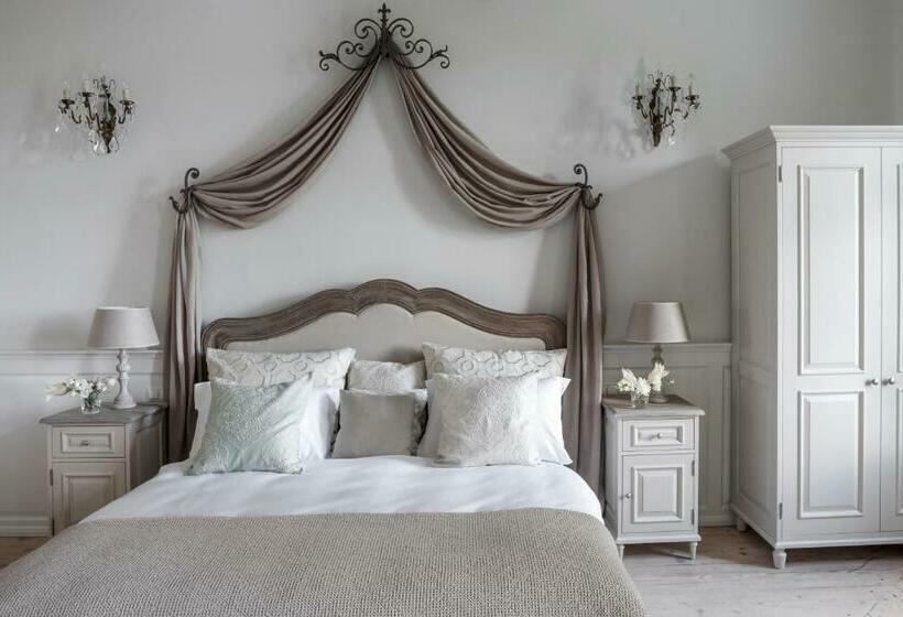 Deluxe Suite King Bed, Pałac Kamieniec