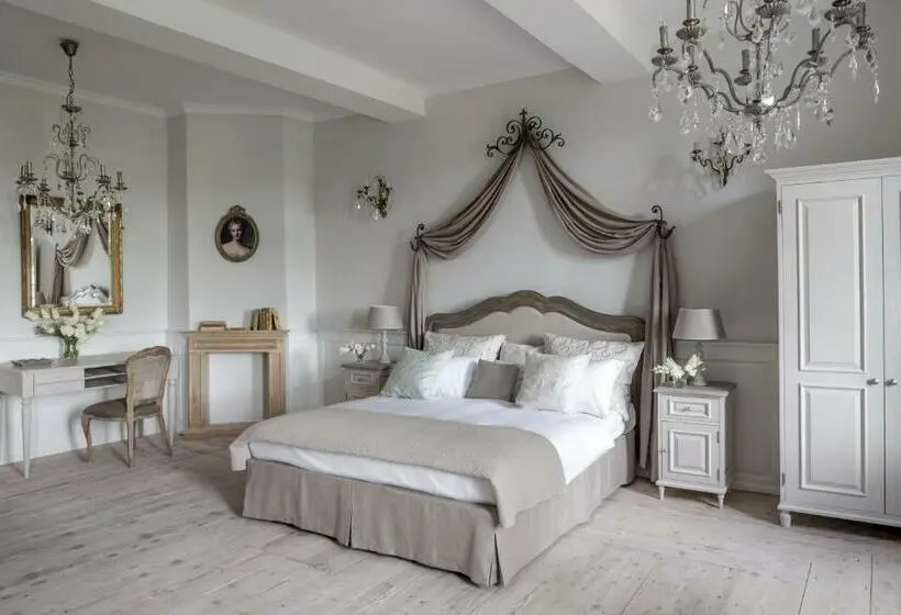Deluxe Suite King Bed, Pałac Kamieniec