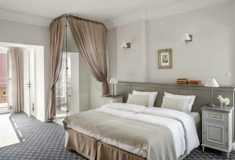 اتاق لوکس با بالکن, Pałac Kamieniec