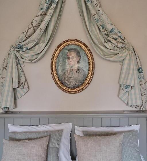 اتاق استاندارد, Pałac Kamieniec