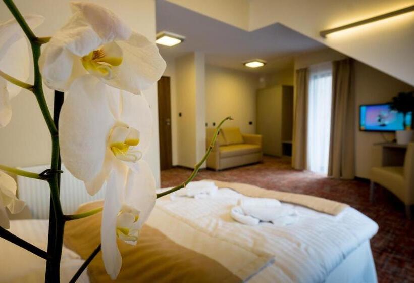 Семейный Номер, Pensjonat Kanion