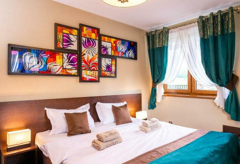 חדר סטנדרט לשלושה, Willa Szafran