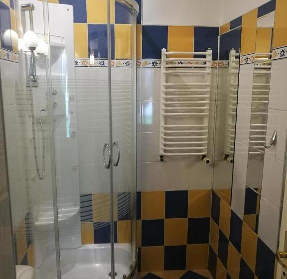 스탠다드 룸, Rynkowy