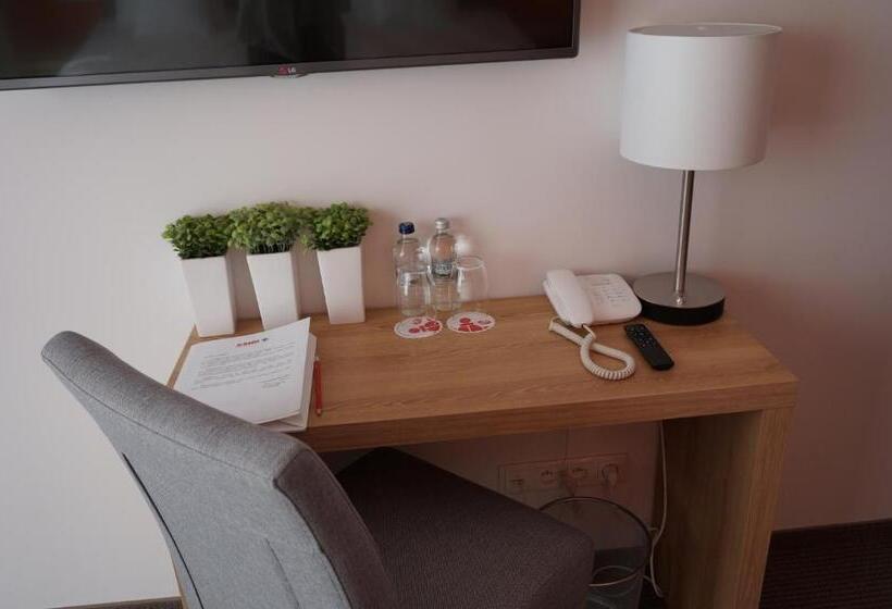 חדר סטנדרט, Arkadia Jelcz Laskowice