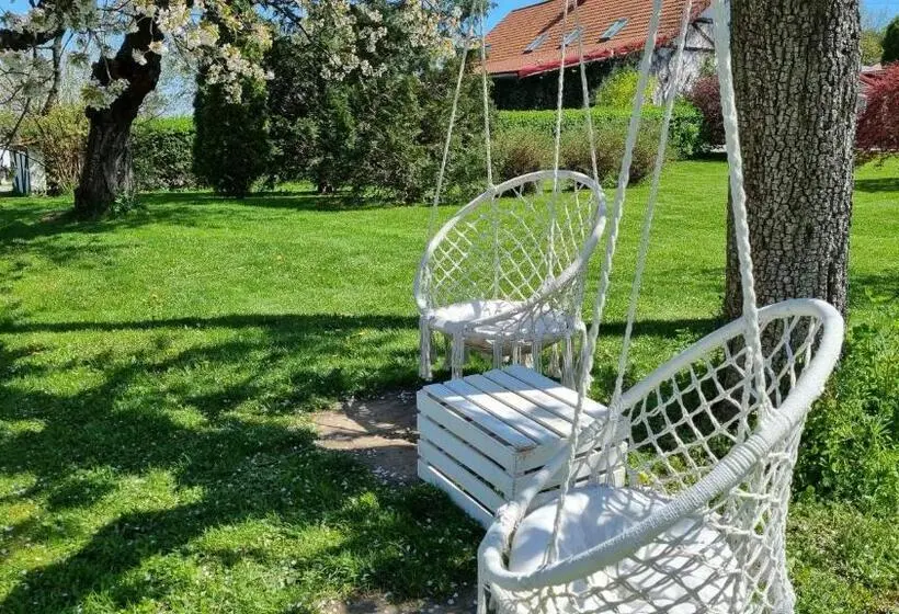 １ベッドルームハウス, Folwark Leszczynówka