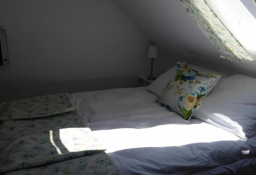 חדר סופריור, Folwark Leszczynówka