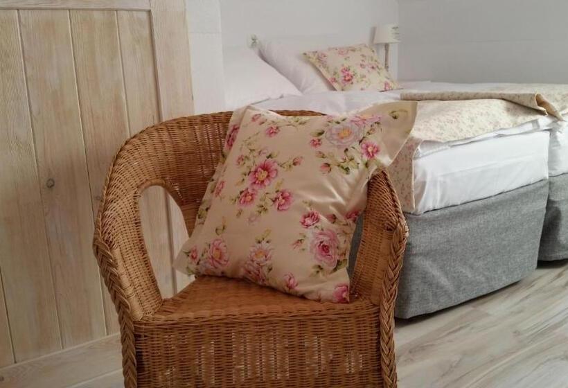 חדר סטנדרט, Folwark Leszczynówka