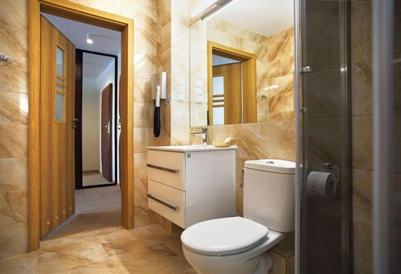 Номер Deluxe, Inter