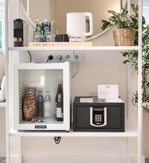 إستوديو قياسى, Pałac Pakosław