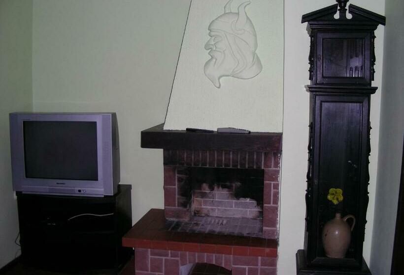 اتاق خانوادگی, Pensjonat Wiking