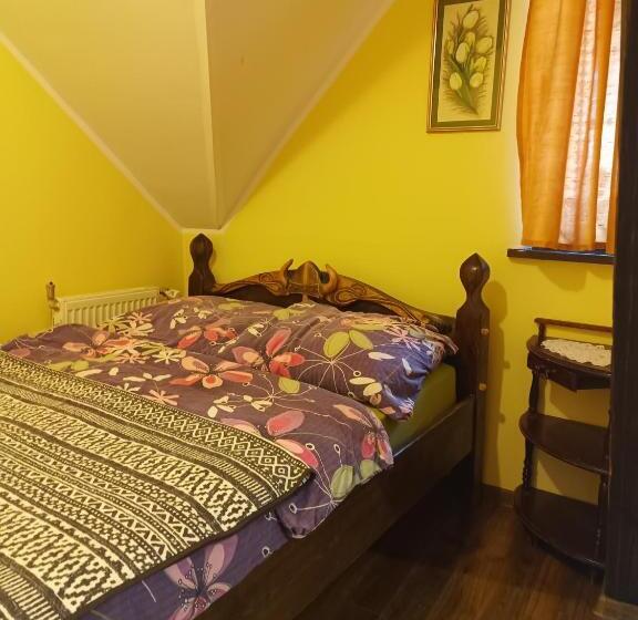 اتاق استاندارد سه تخته با بالکن, Pensjonat Wiking