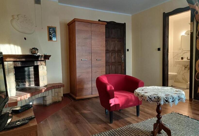 اتاق استاندارد سه تخته با بالکن, Pensjonat Wiking