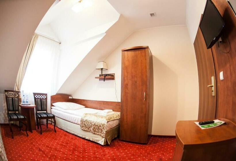 غرفة قياسية, Stara Gorzelnia